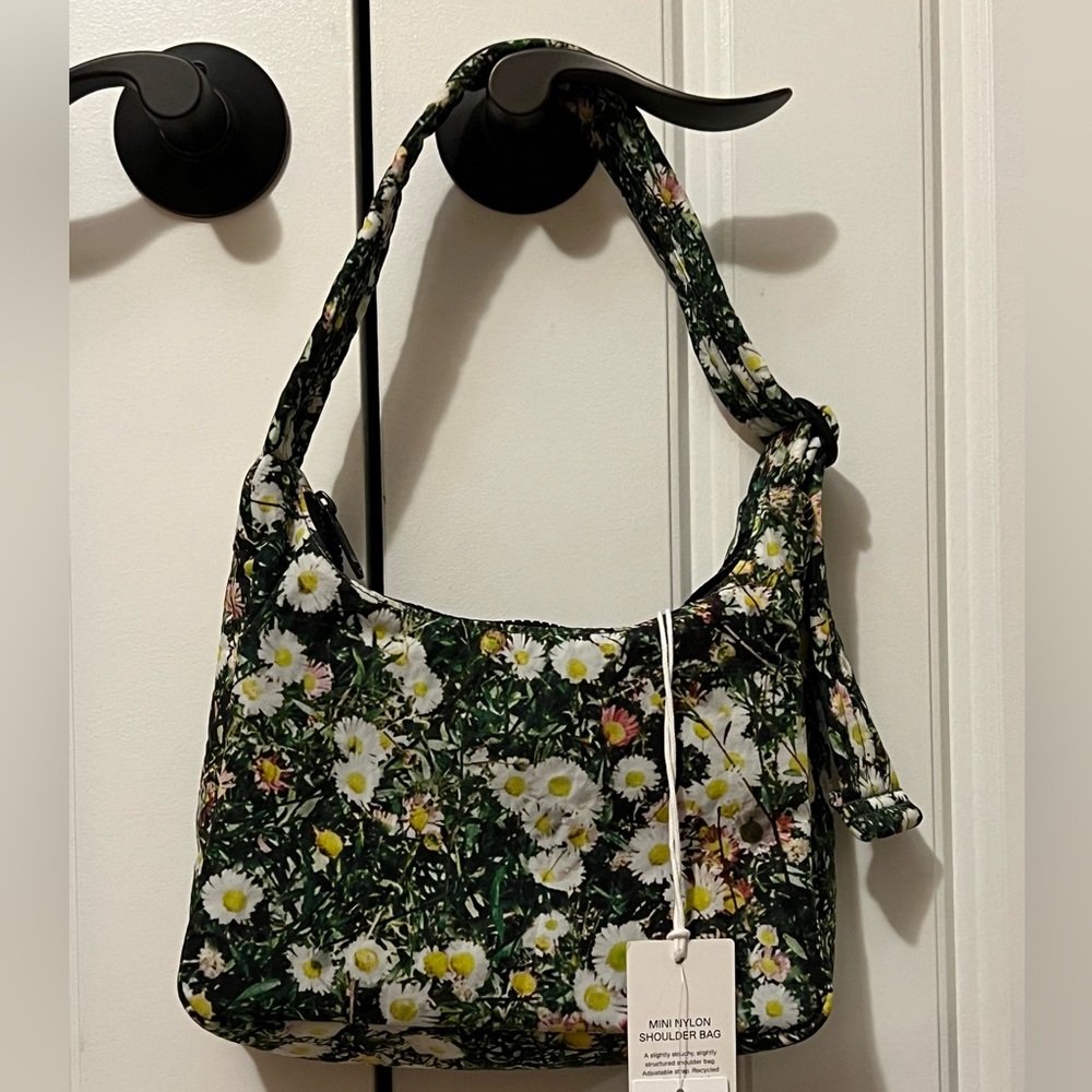 Baggu Mini Nylon Shoulder Bag Daisy NWT
